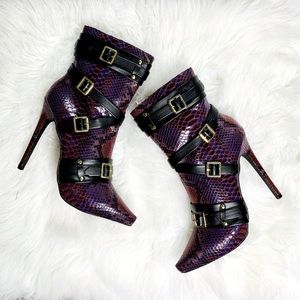 Snake print stiletto Ankle boots